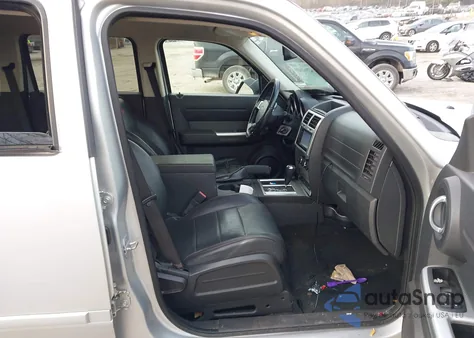 2007 Dodge Nitro Slt/Rt from USA, damaged, VIN 1D8GT58687W736513